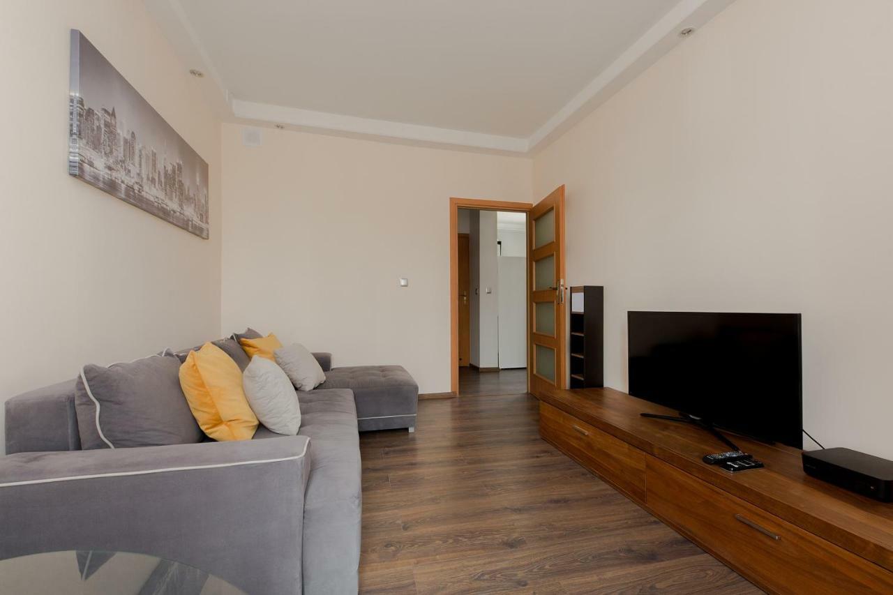Shortstaypoland Staszica Warsaw Exterior photo